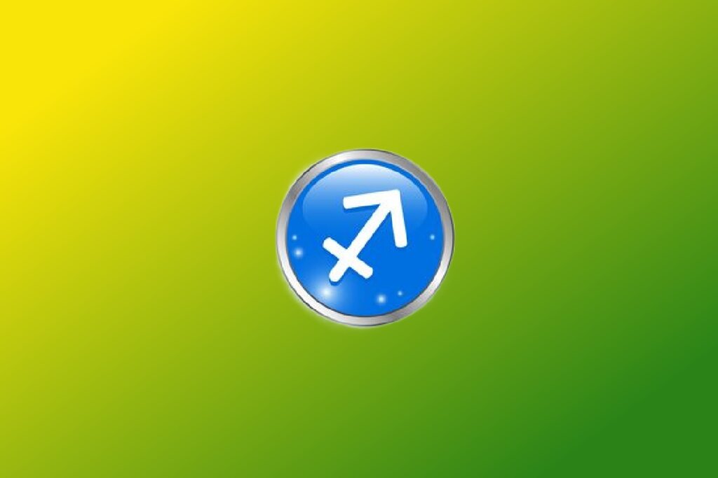 Ilustração do signo de Sagitário com seta branca apontando para cima em círculo azul com borda prateada sobre fundo verde e amarelo