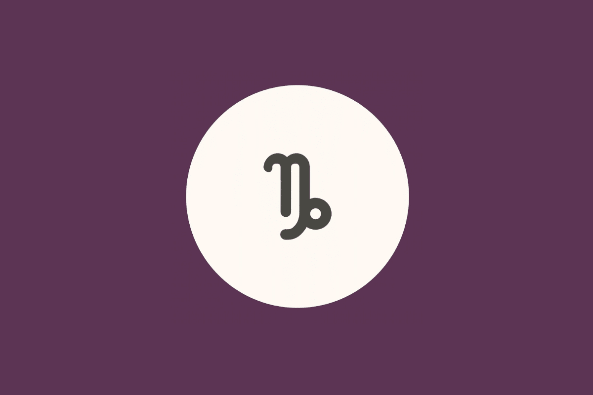 Ilustração minimalista do símbolo do signo de Capricórnio em tom cinza-escuro, centralizado dentro de um círculo branco sobre fundo roxo-fechado